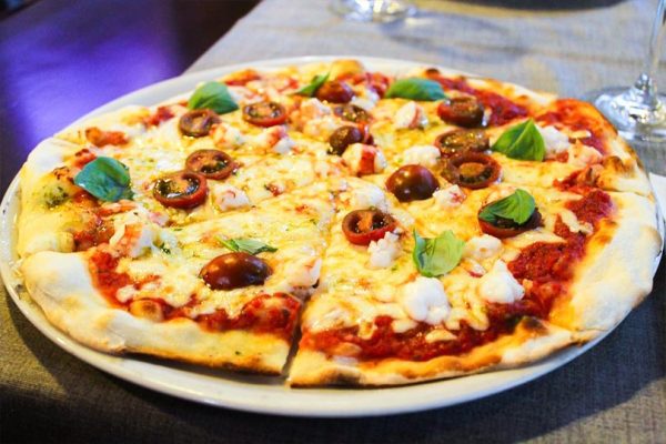 Pizza Cesare