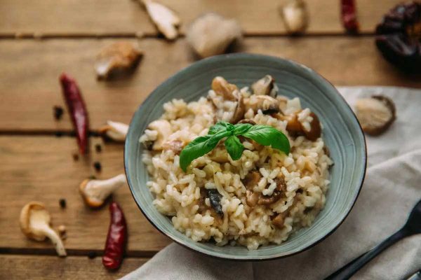 Risotto ai funghi con prosciutto crudo