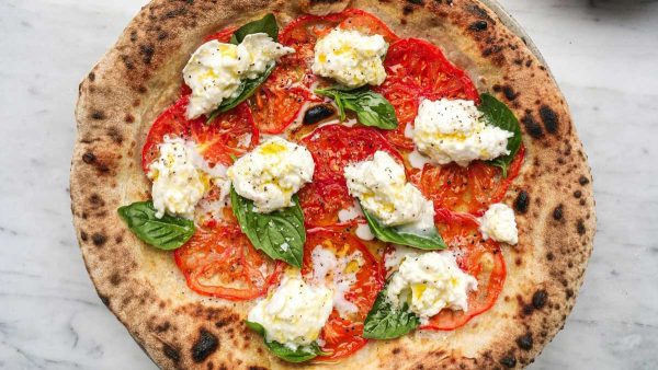 Pizza caprese